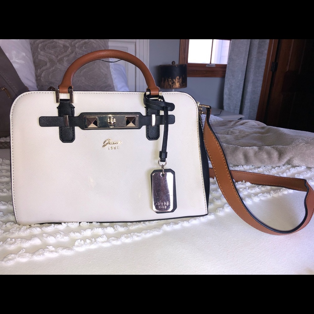 Women’s Guess Tote